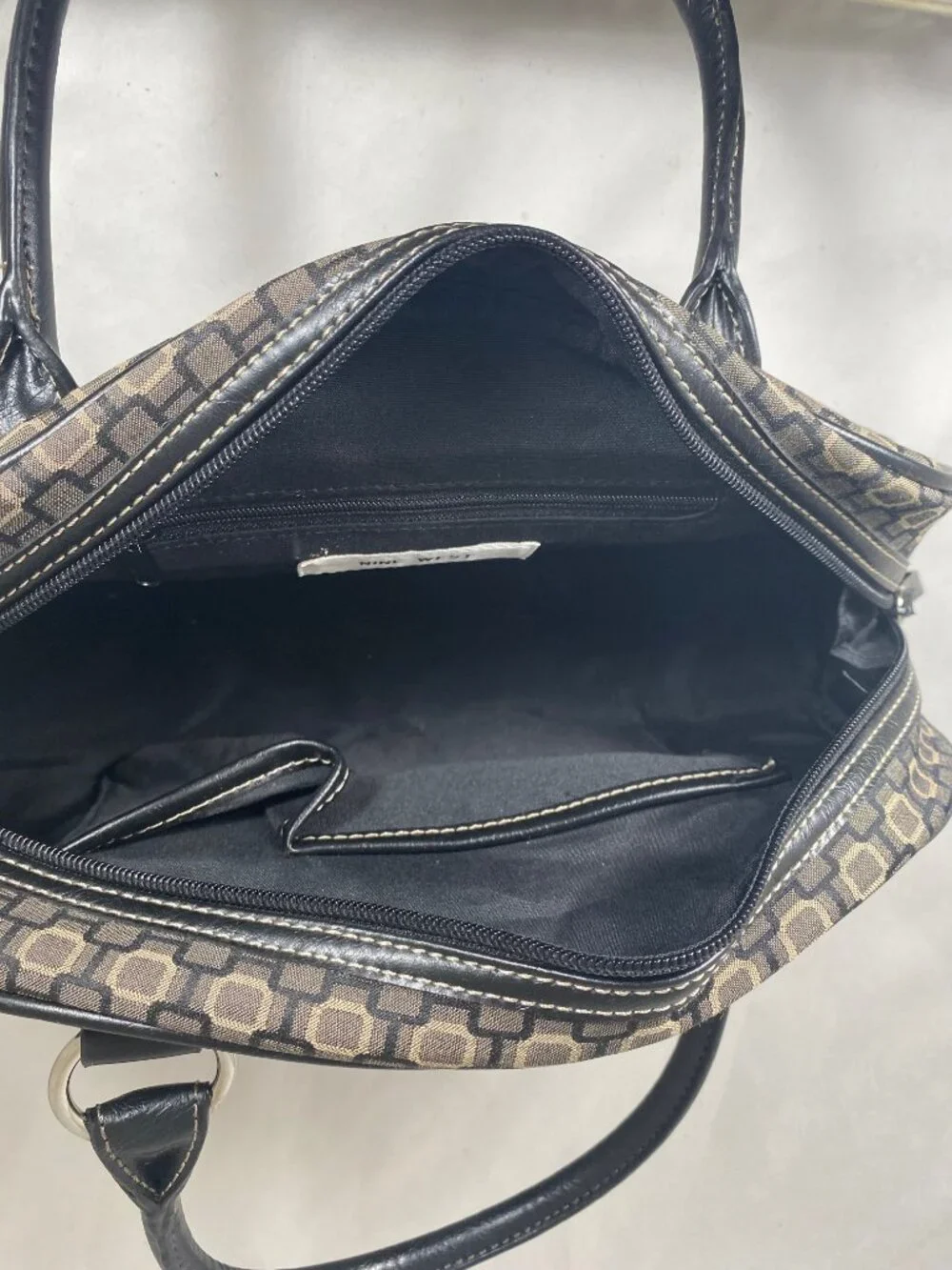 Nine West Geometric Pattern dome satchel Handbag Vintage Y2K
